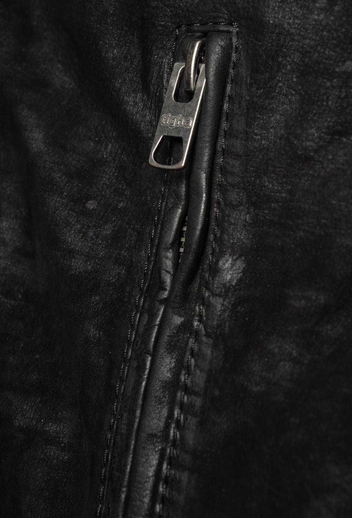 Velte — Detail Zip